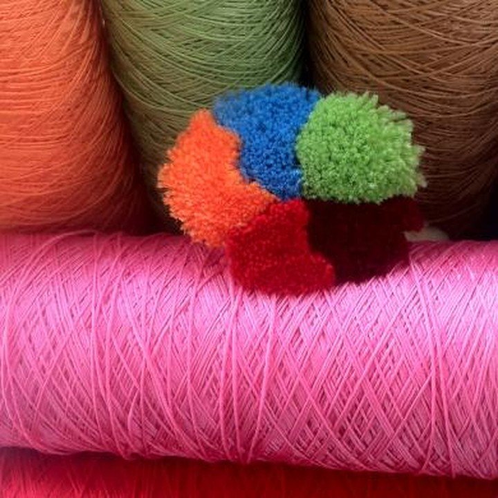 PP Heatset yarn cones in colour